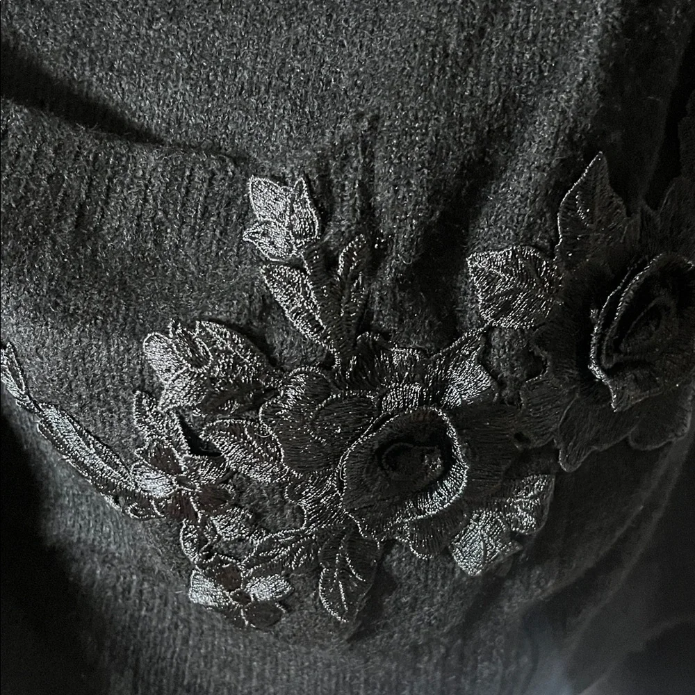 Black Embroidered Cardigan - Picture 4 of 6